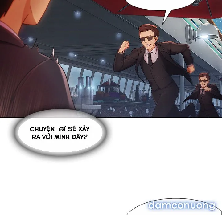Quý Cô Chân Dài 