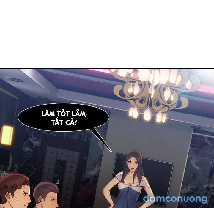 Quý Cô Chân Dài 