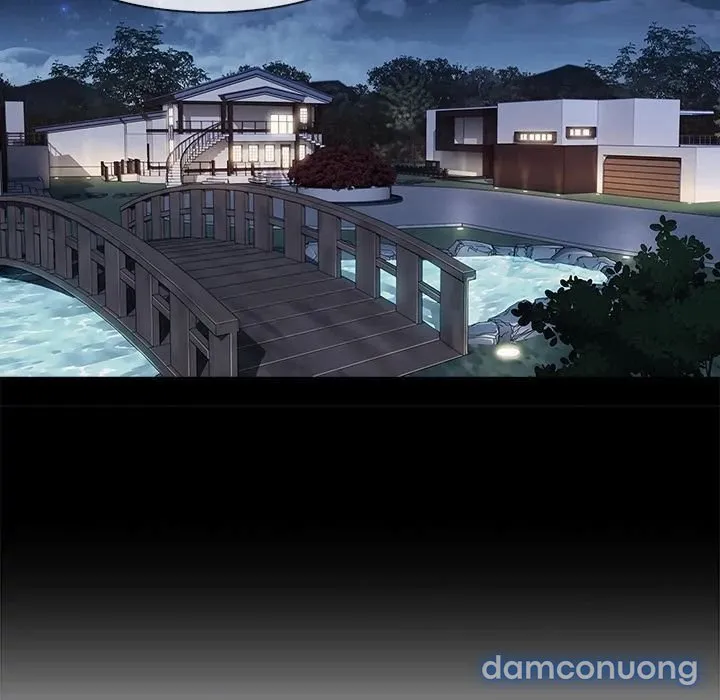 Quý Cô Chân Dài 