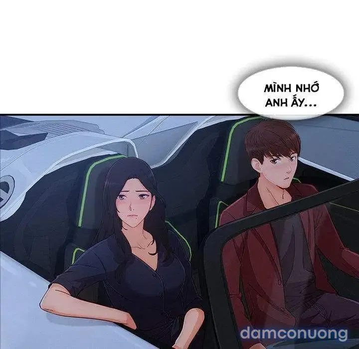 Quý Cô Chân Dài 