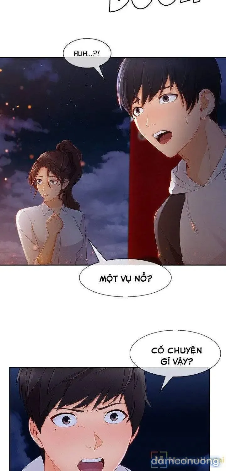 Quý Cô Chân Dài 