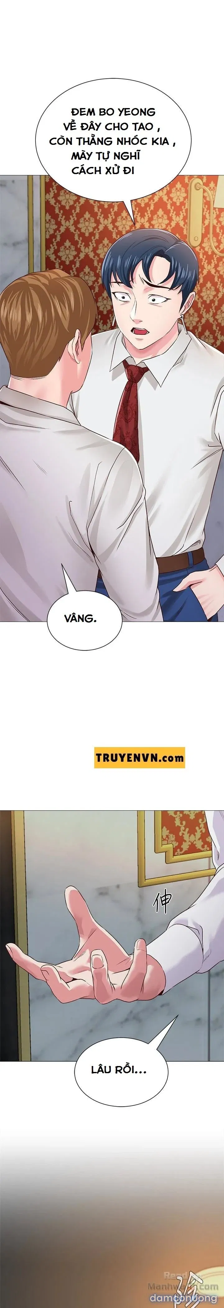 Cô Giáo Bán Thân 