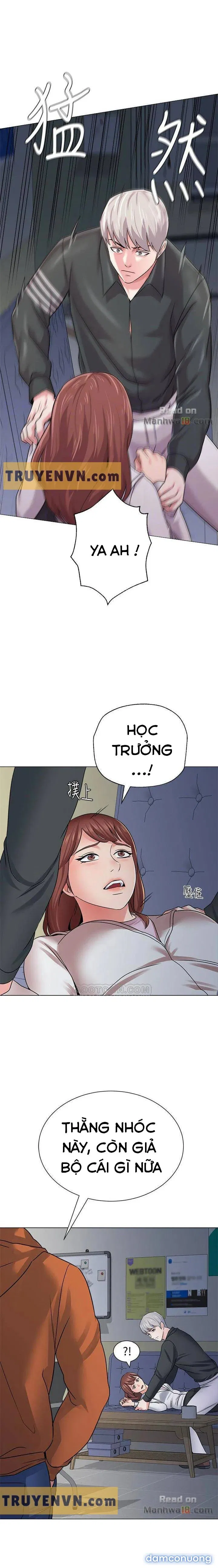 Cô Giáo Bán Thân 