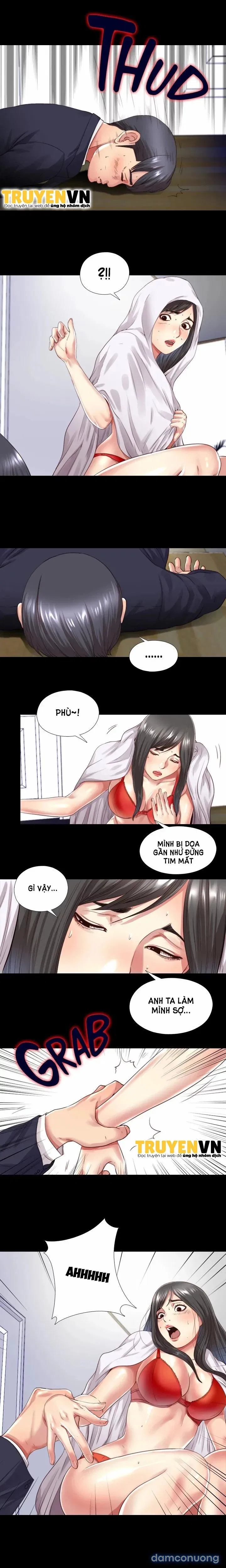 Có Kẻ Lạ Mặt Trốn Trong Nhà Tôi 