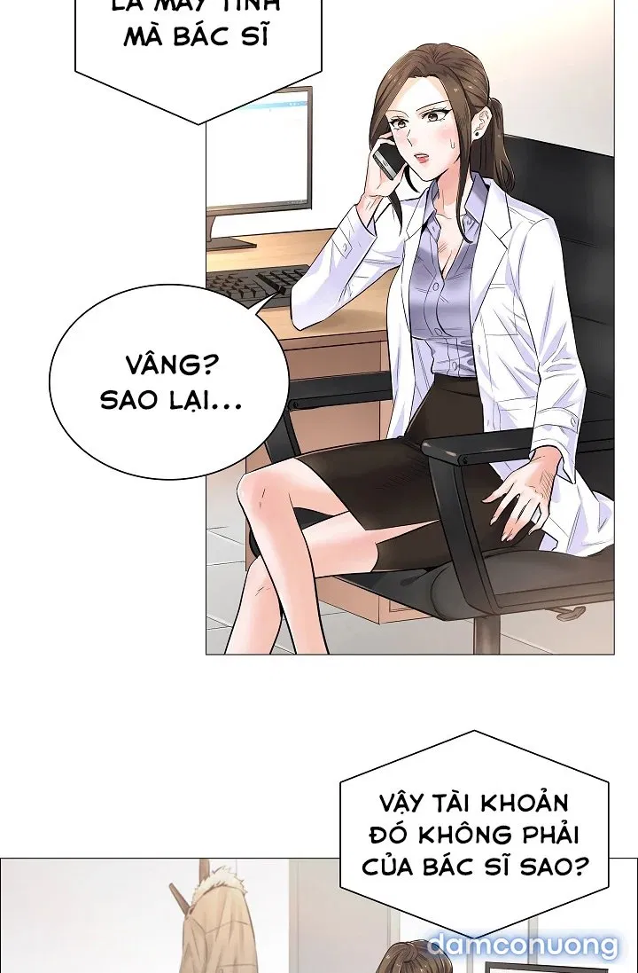 Cô Bác Sĩ Nguy Hiểm 