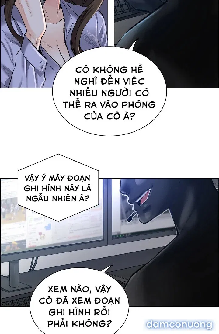 Cô Bác Sĩ Nguy Hiểm 