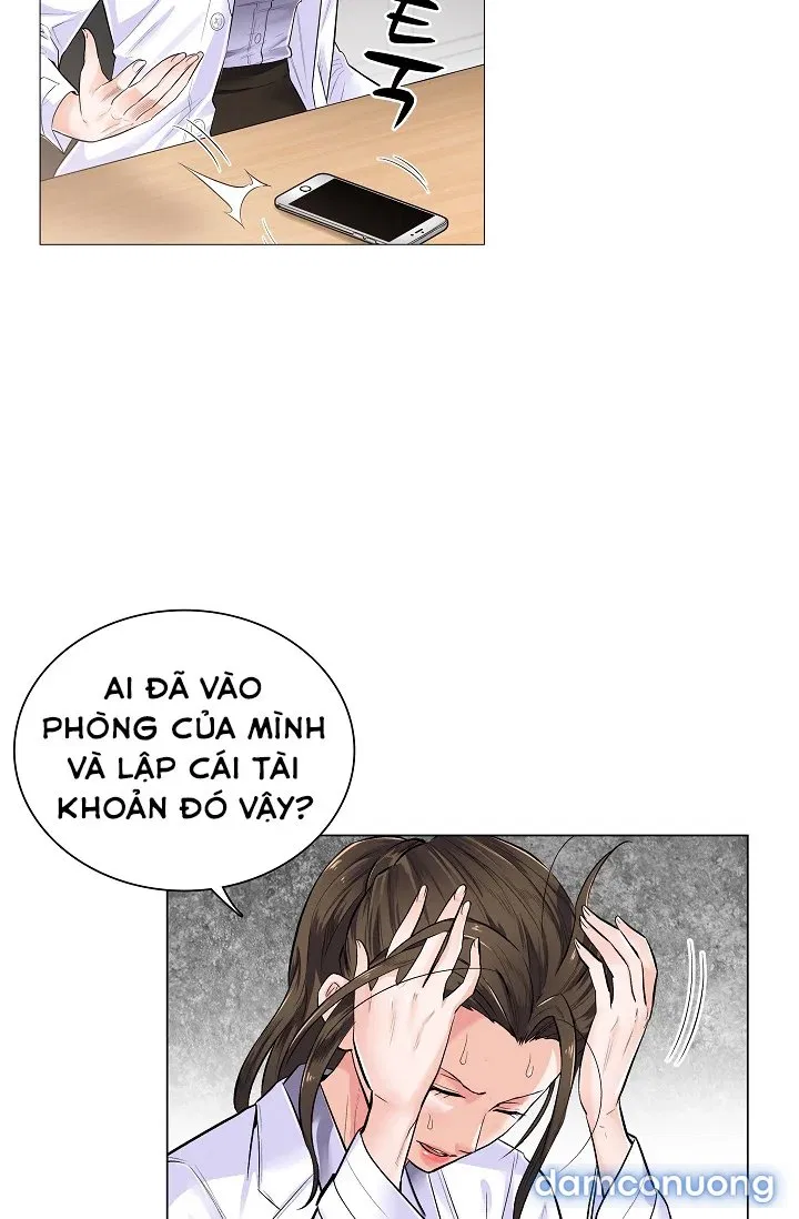 Cô Bác Sĩ Nguy Hiểm 