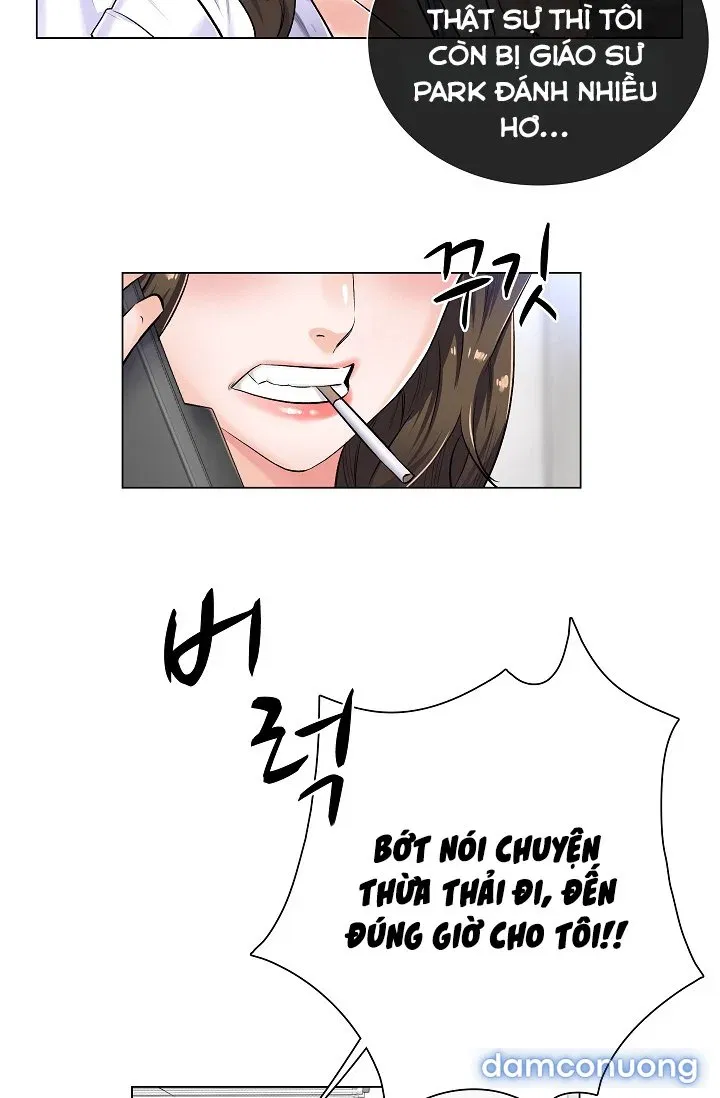 Cô Bác Sĩ Nguy Hiểm 
