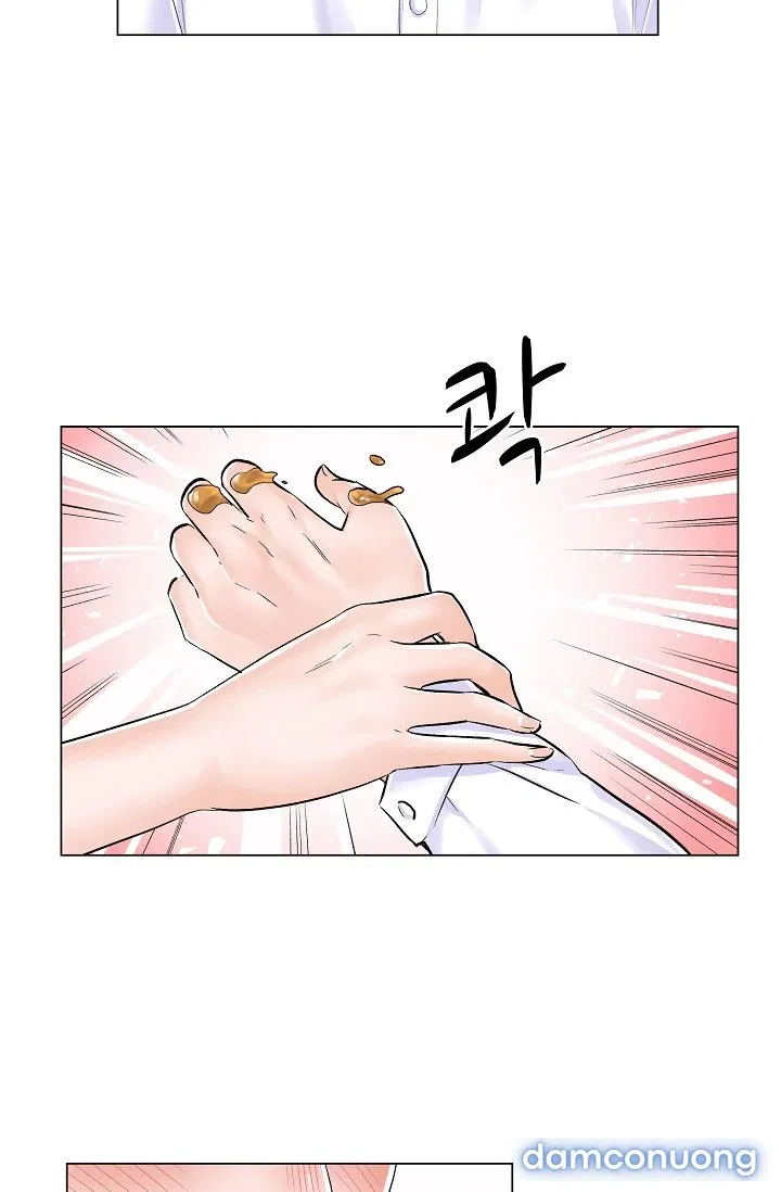 Cô Bác Sĩ Nguy Hiểm 