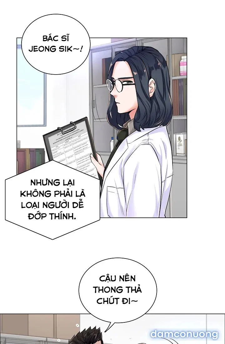 Cô Bác Sĩ Nguy Hiểm 