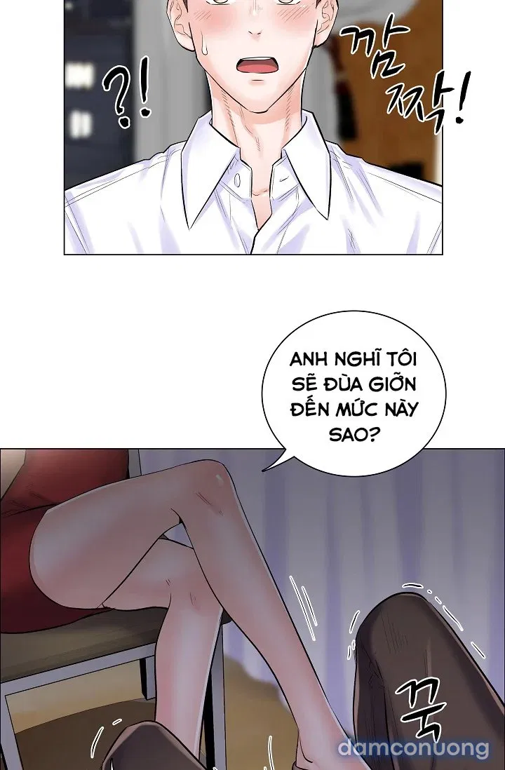 Cô Bác Sĩ Nguy Hiểm 