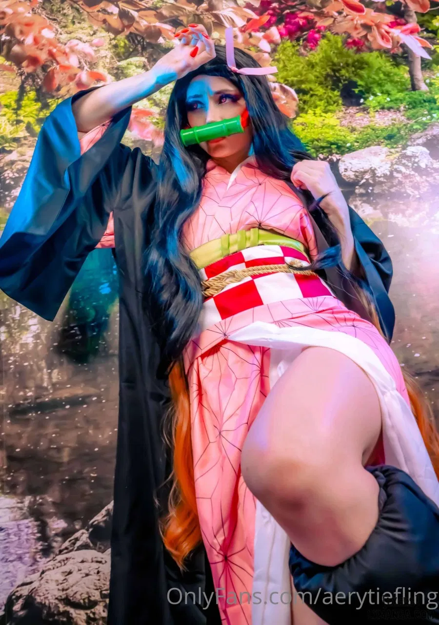 Hình Cosplay 