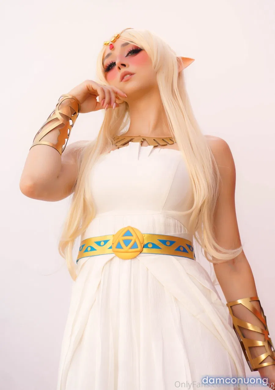 Hình Cosplay 