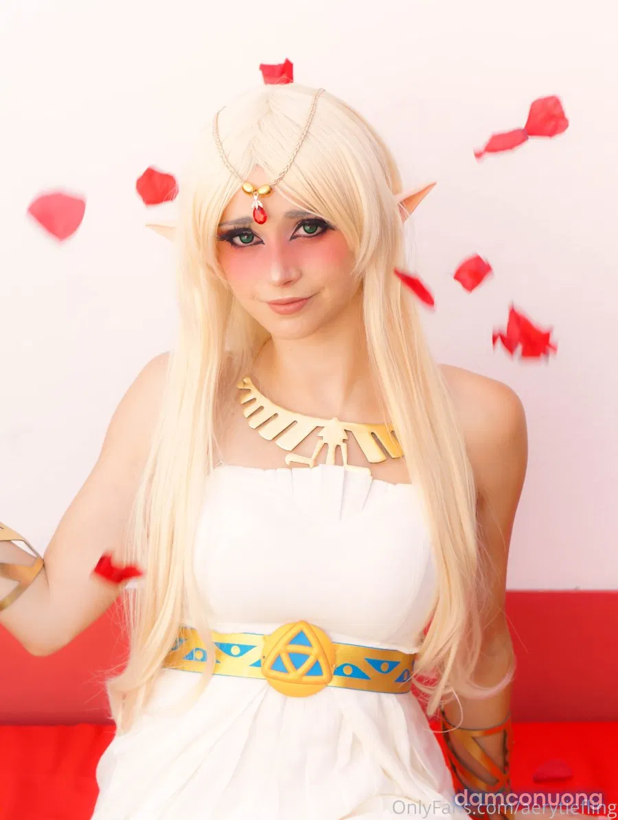 Hình Cosplay 