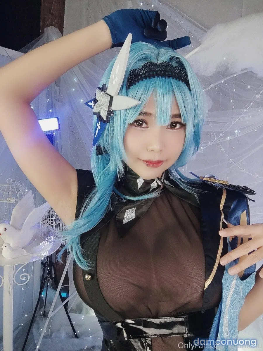 Hình Cosplay 