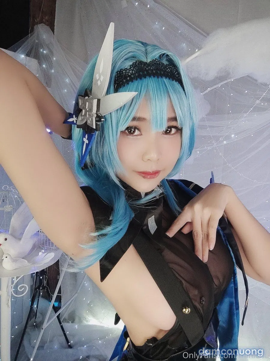 Hình Cosplay 