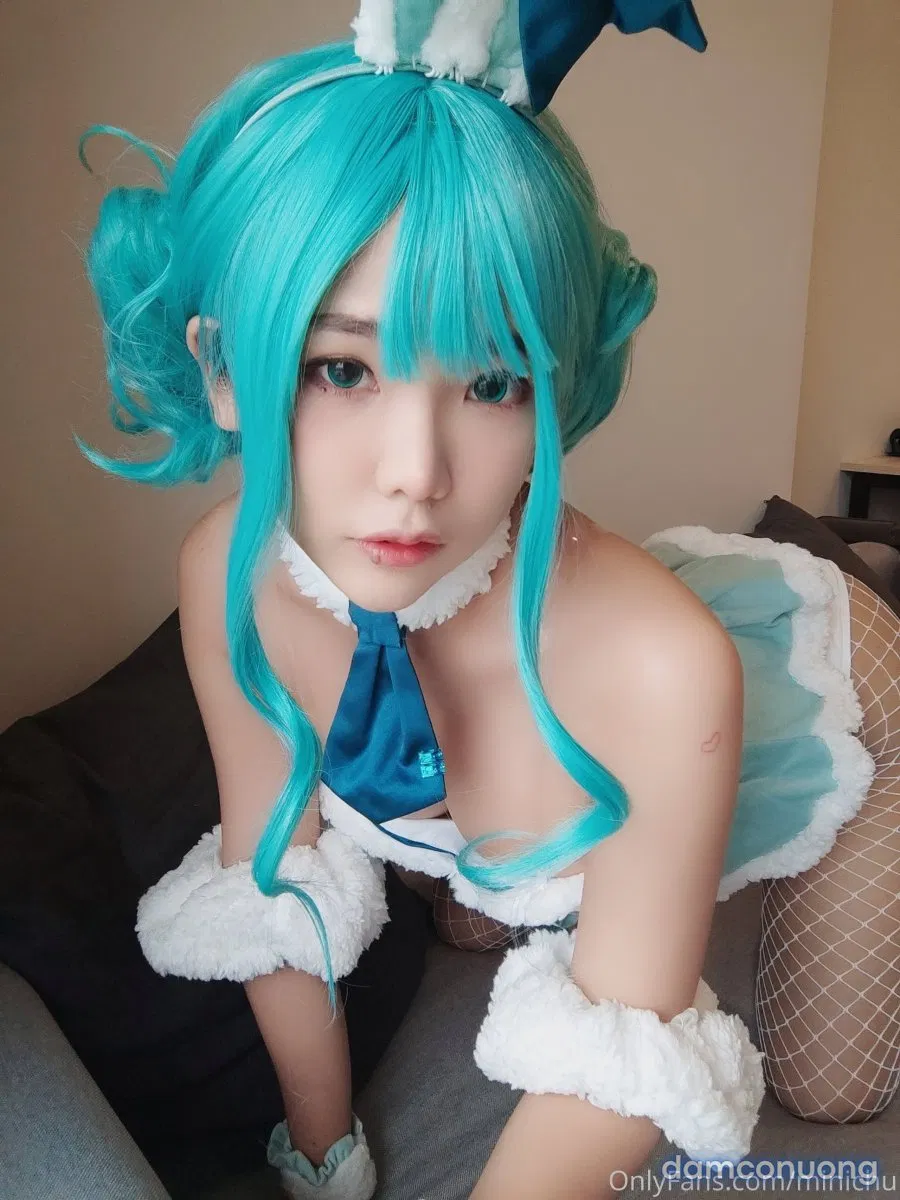 Hình Cosplay 