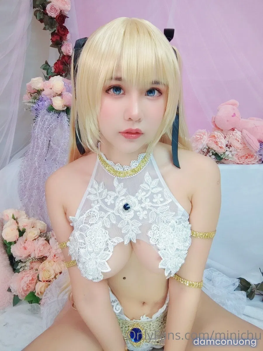 Hình Cosplay 