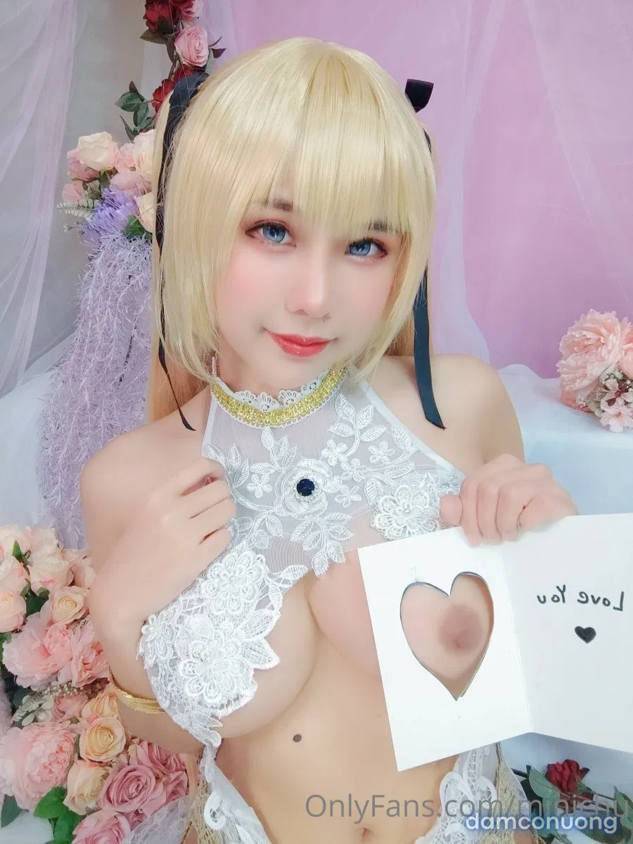 Hình Cosplay 
