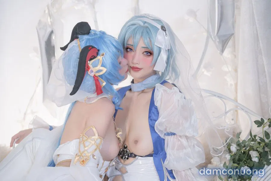 Hình Cosplay 