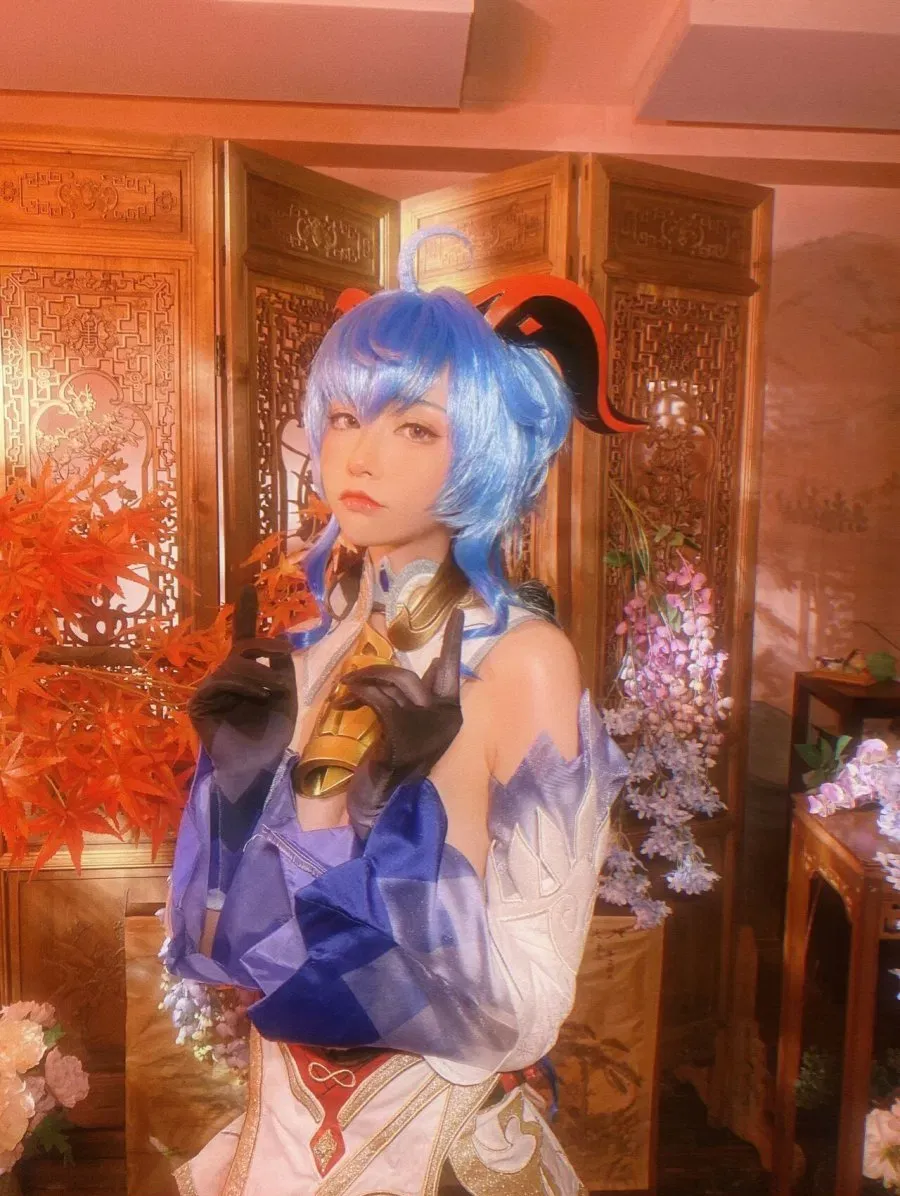 Hình Cosplay 