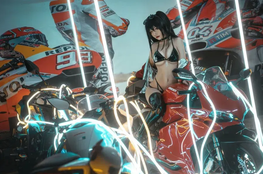 Hình Cosplay 
