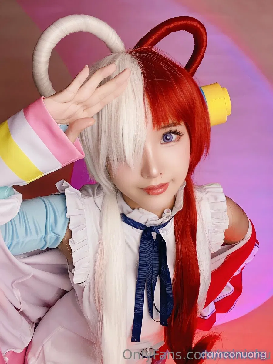 Hình Cosplay 
