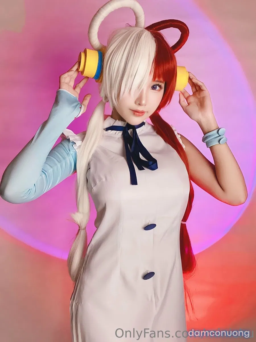 Hình Cosplay 