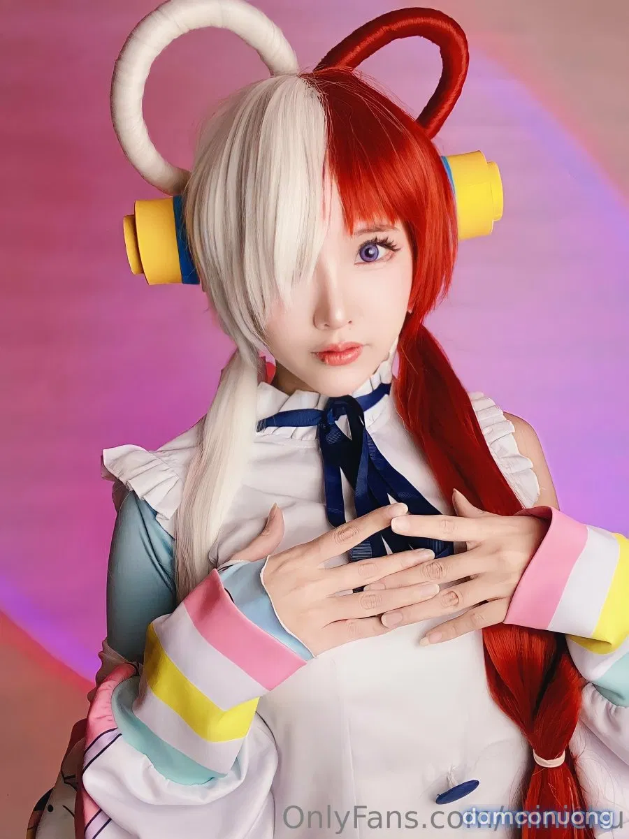Hình Cosplay 