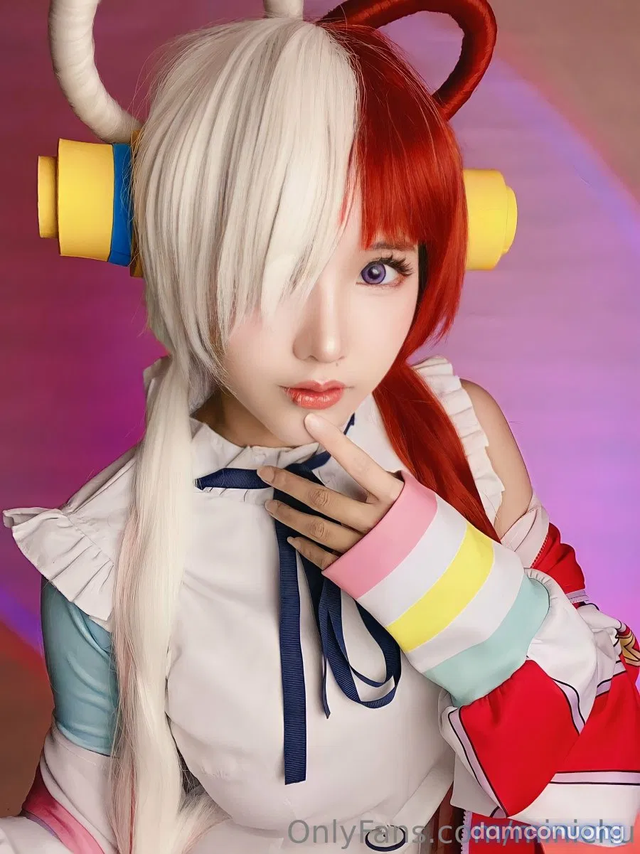 Hình Cosplay 