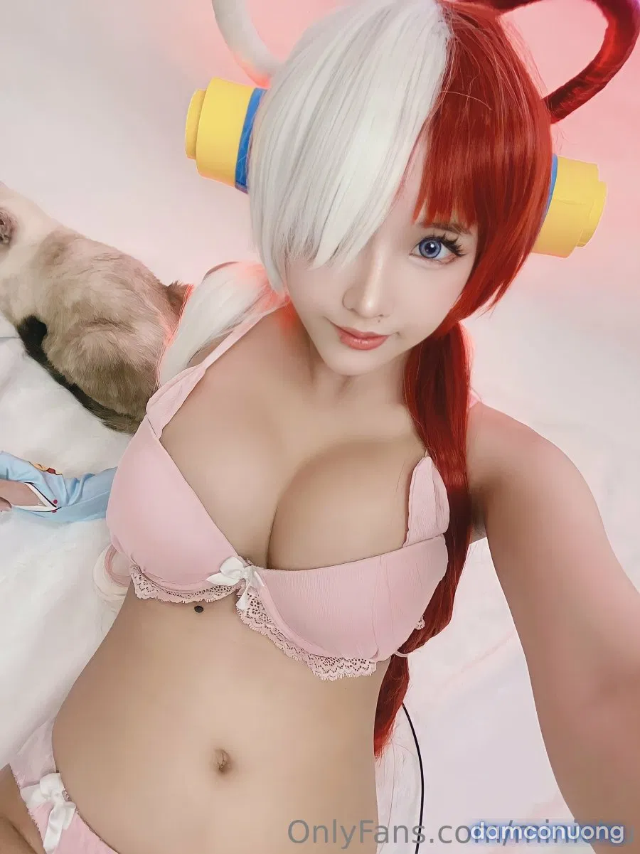 Hình Cosplay 