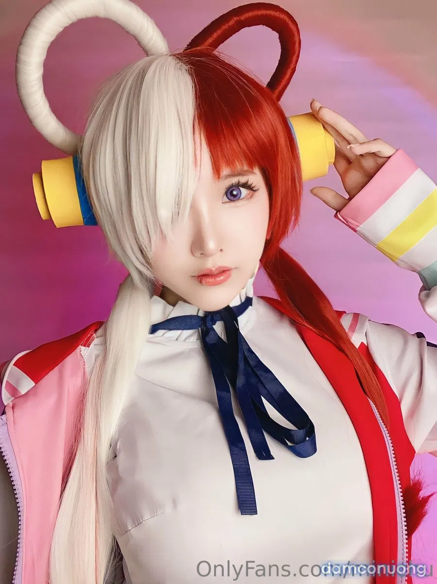 Hình Cosplay 
