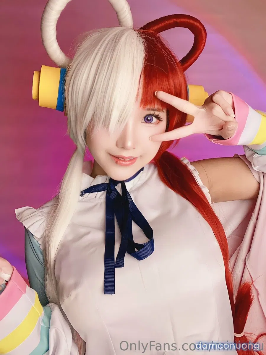 Hình Cosplay 