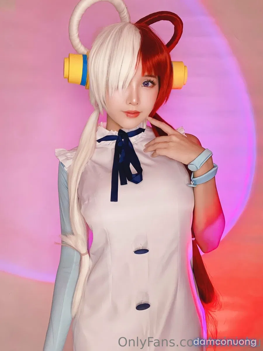 Hình Cosplay 