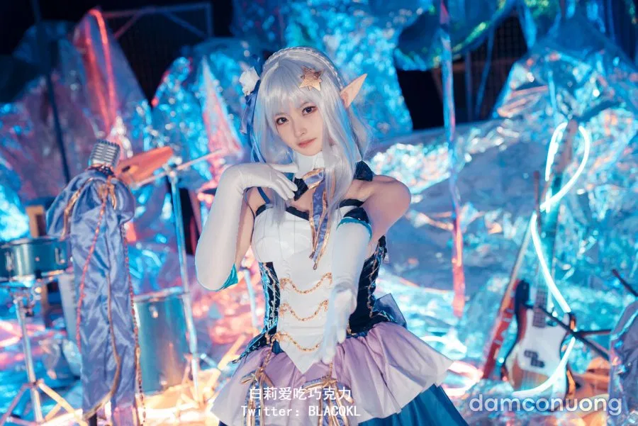 Hình Cosplay 
