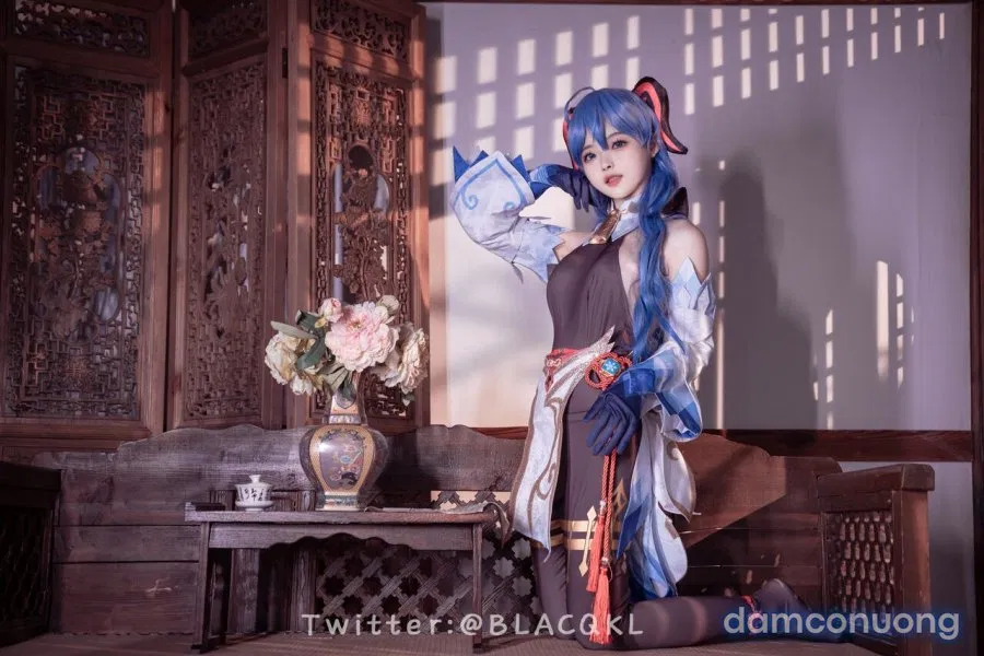 Hình Cosplay 