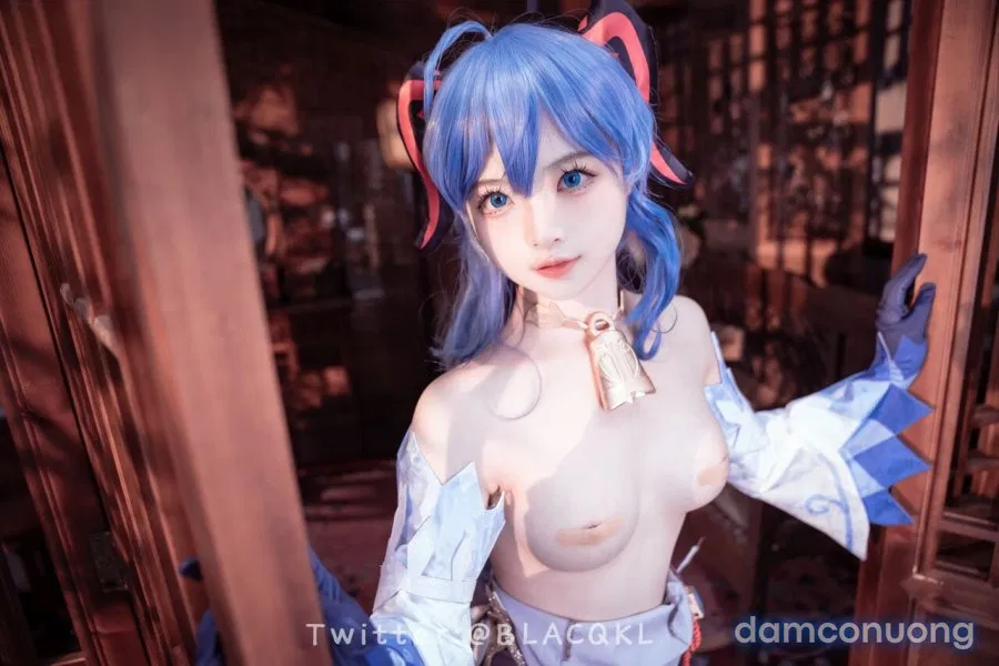Hình Cosplay 