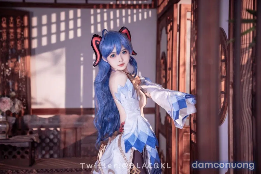 Hình Cosplay 