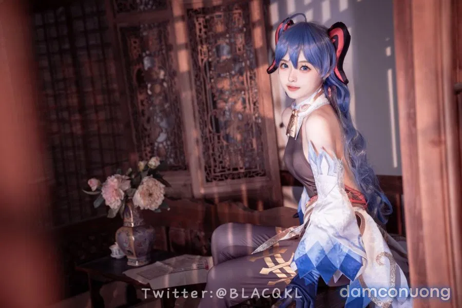 Hình Cosplay 