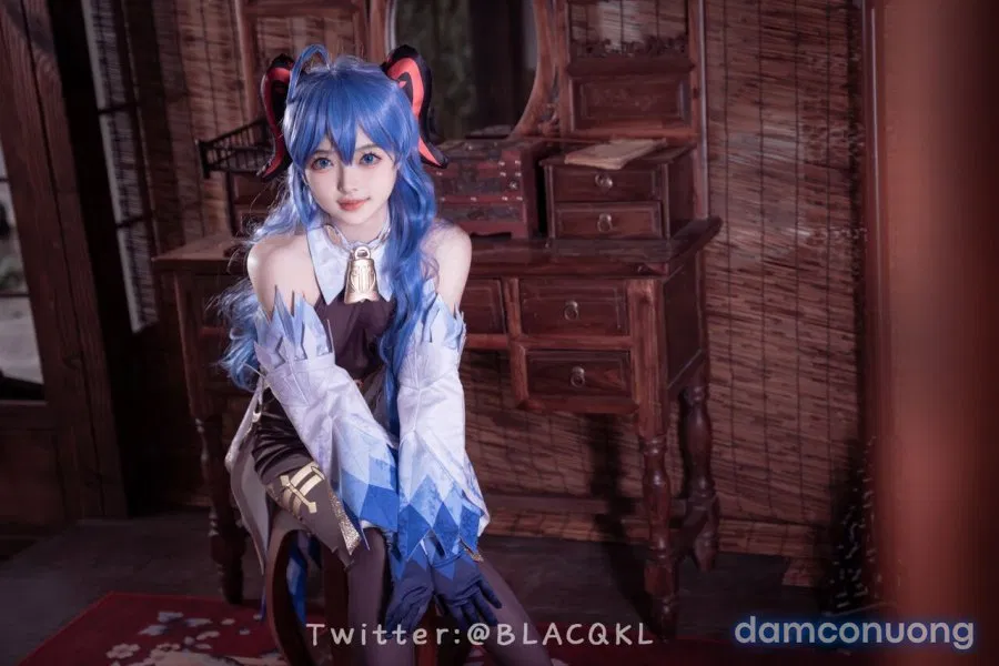 Hình Cosplay 