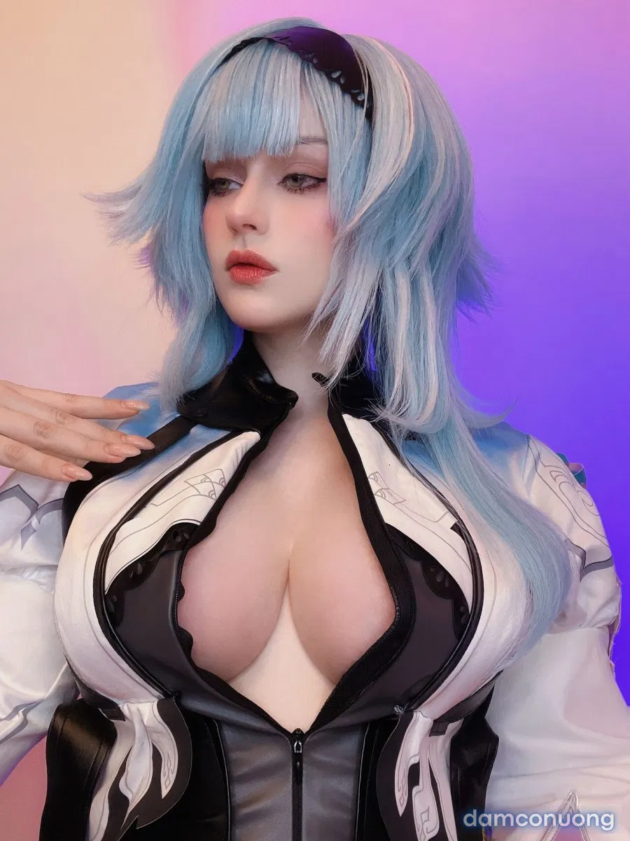 Hình Cosplay 