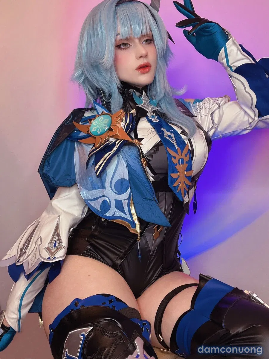 Hình Cosplay 
