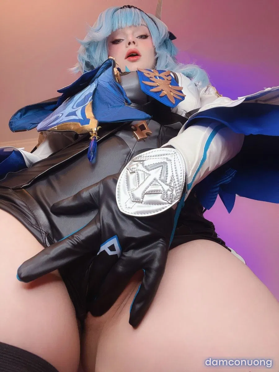 Hình Cosplay 