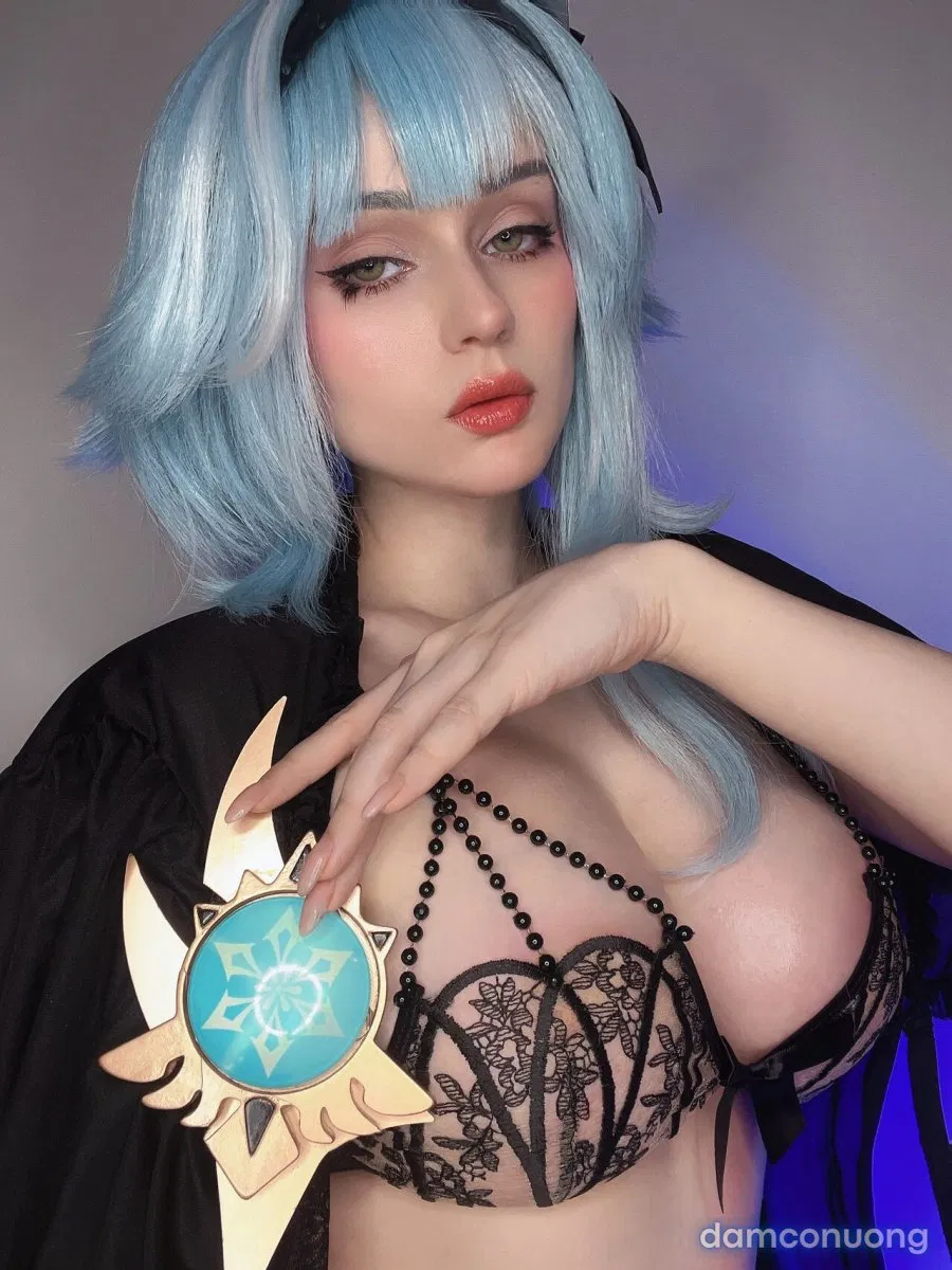 Hình Cosplay 