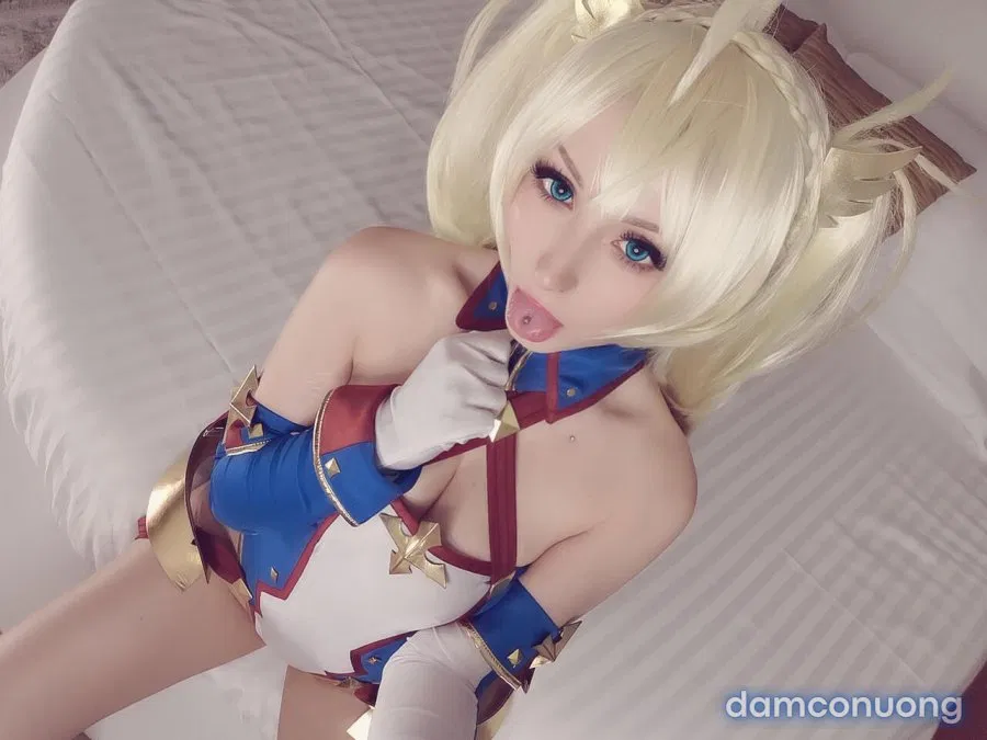 Hình Cosplay 