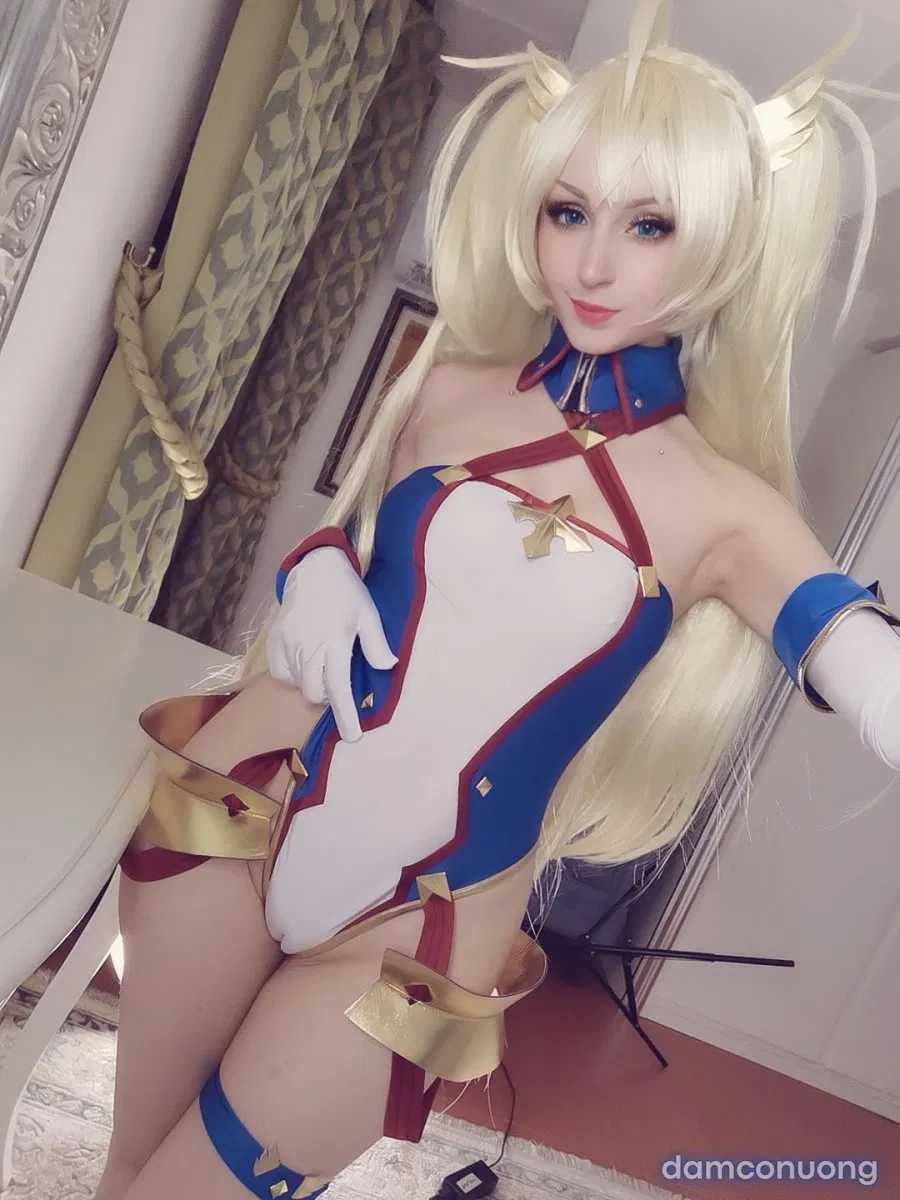 Hình Cosplay 