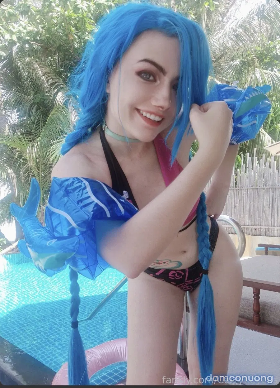 Hình Cosplay 