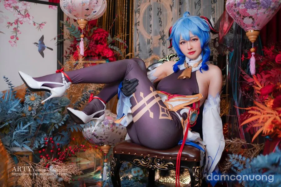 Hình Cosplay 