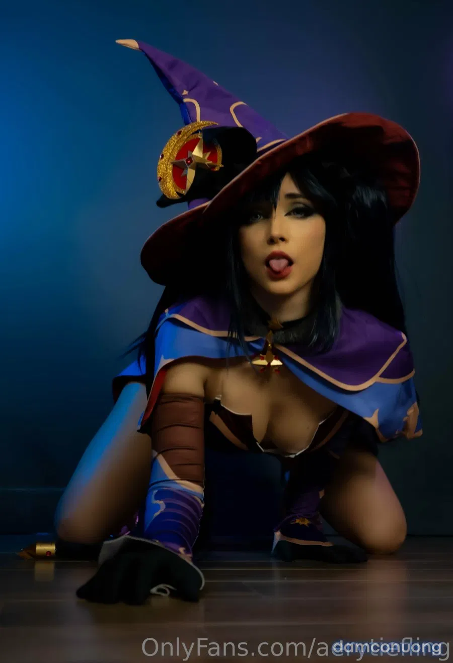 Hình Cosplay 