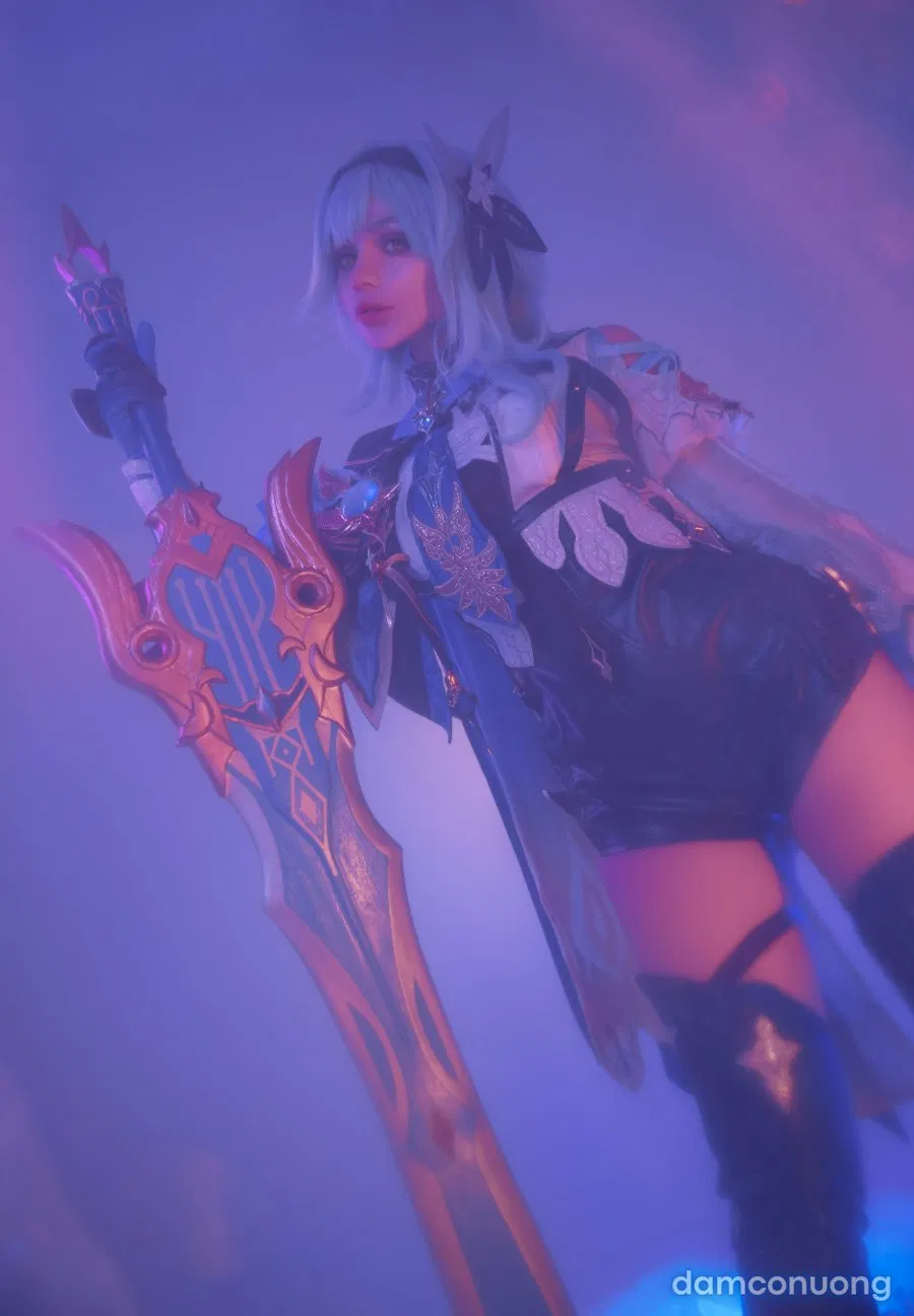 Hình Cosplay 